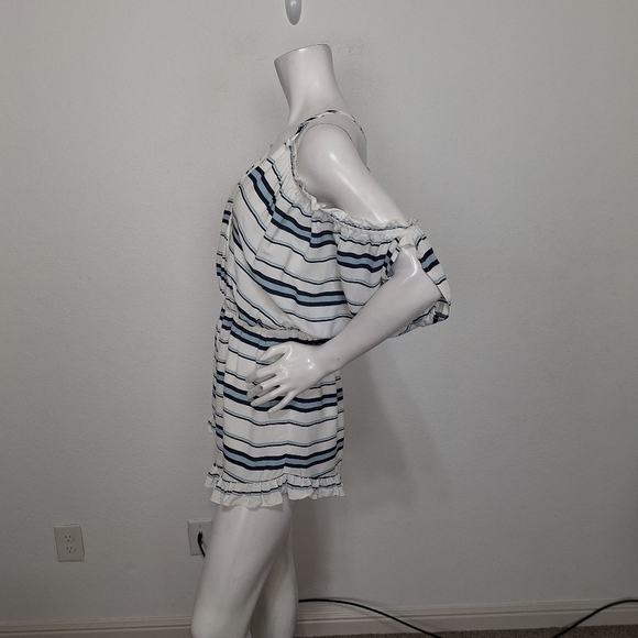Lovers + Friends Blue White Malia Ruffle Coastal Cold Shoulder Romper Size M - Picture 9 of 14